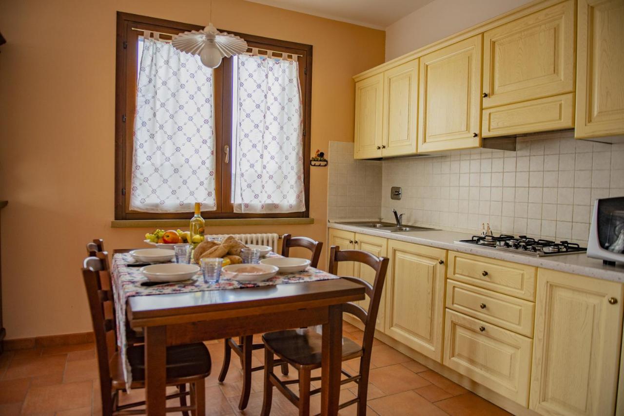 Villa Denise Campiglia Marittima Bagian luar foto