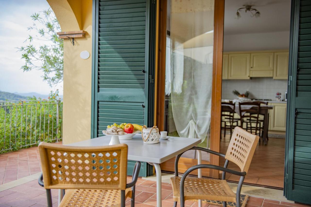 Villa Denise Campiglia Marittima Bagian luar foto