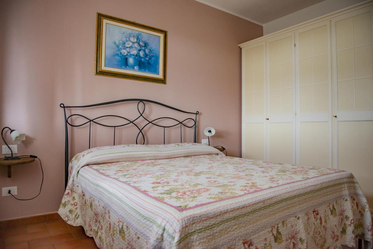 Villa Denise Campiglia Marittima Bagian luar foto
