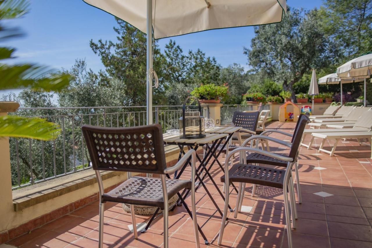 Villa Denise Campiglia Marittima Bagian luar foto